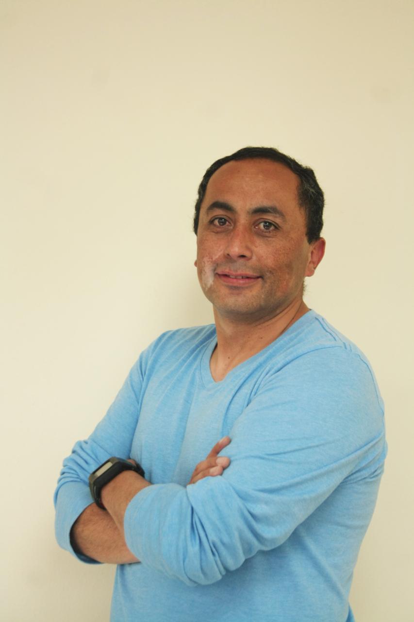 pieza gráfica docente licenciatura en electrónica